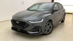 Magneticgrau Gebraucht 2025 Ford Focus ST-Line X Limousine | 26.990 € (Fairer Preis)