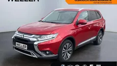 Karmin rot Gebraucht 2019 Mitsubishi Outlander Diamant Edition SUV | 22.480 € (Fairer Preis)
