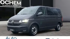 Grau Gebraucht 2023 VW Multivan Comfortline Van / Kleinbus | 63.999 €