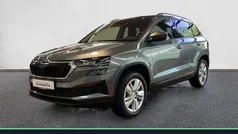 Graphitegrau metallic Gebraucht 2024 Skoda Karoq Elegance SUV | 35.950 € (Fairer Preis)