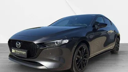 Machine gray Gebraucht 2024 Mazda 3 Nagisa Limousine | 24.990 € (Fairer Preis)