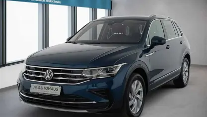 Usata VW Tiguan Elegance 150 CV (110 kW) 2024 Blu SUV