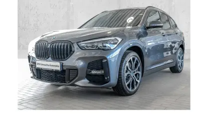 Gebraucht BMW X1 M Sport 125 PS (91 kW) 2020 Grau SUV