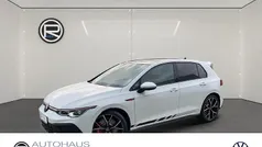 Weiß Neu 2024 VW Golf VIII GTI Clubsport Limousine | 42.980 € (Fairer Preis)