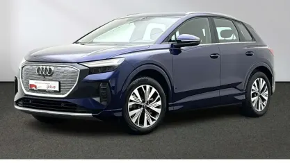 Gebraucht Audi Q4 e-tron Advanced 150 kW (204 PS) 2023 Navarrablau SUV