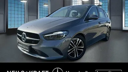 Gebraucht Mercedes B200 Progressive 163 PS (119 kW) 2025 Van / Kleinbus