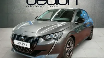 Gebraucht Peugeot 208 Allure 101 PS (74 kW) 2024 Metfa platinium grau Kleinwagen