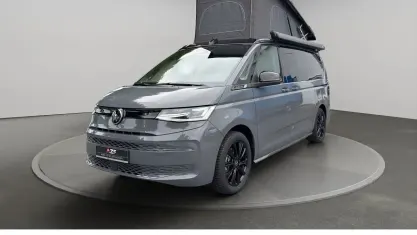 Gebraucht VW California Beach 150 PS (110 kW) 2026 Pure grey / deep black perleffekt Van