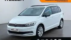 Weiss Gebraucht 2022 VW Touran Highline Van / Kleinbus | 31.995 € (Fairer Preis)