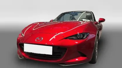 Nouă Mazda MX5 Exclusive-Line 132 CP (97 kW) 2025 Roșu Cabrio