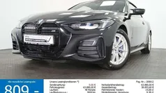 Black sapphire metallic Gebraucht 2025 BMW 440 Cabrio | 63.880 € (Fairer Preis)