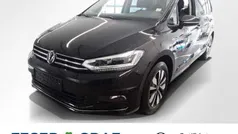 Deep black perleffekt Gebraucht 2024 VW Touran Move Van / Kleinbus | 37.903 € (Fairer Preis)