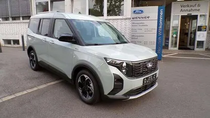 Cactus grey Gebraucht 2025 Ford Tourneo Courier Active Van / Kleinbus | 26.790 € (Fairer Preis)