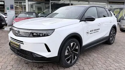 Lack weiss banquise/typ aussen Gebraucht 2025 Opel Grandland X SUV | 33.900 € (Fairer Preis)