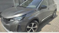 Lackierung platiniumgrau/metallic klarlack Gebraucht 2023 Peugeot 3008 S SUV | 23.440 € (Superpreis)