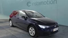 Blau Gebraucht 2024 VW Golf VIII Life Limousine | 26.080 € (Guter Preis)
