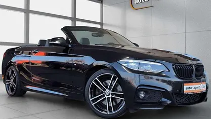 Black sapphire metallic (475) Gebraucht 2021 BMW 230 M Sport Cabrio | 23.990 € (Fairer Preis)