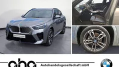 Grau Gebraucht 2024 BMW iX2 M Sport SUV | 43.850 € (Fairer Preis)