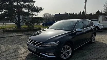 Gebraucht VW Passat Alltrack 200 PS (147 kW) 2021 Grau Kombi