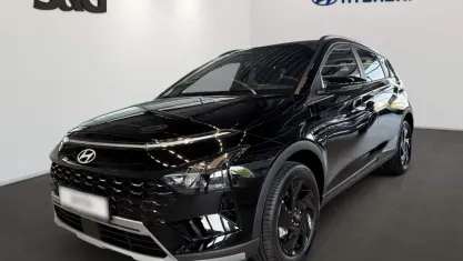 Neu Hyundai Bayon Blackline 90 PS (66 kW) 2026 Met (schwarz SUV