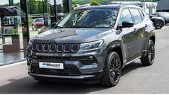 Graphite grey metallic) (grau Gebraucht 2024 Jeep Compass SUV | 30.485 € (Guter Preis)