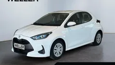 Weiss Gebraucht 2022 Toyota Yaris Comfort Kleinwagen | 12.990 € (Fairer Preis)