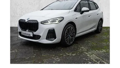 Gebraucht BMW 225 Shadowline 245 PS (180 kW) 2022 Van / Kleinbus