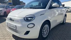 Weiß Gebraucht 2023 Fiat 500e Icon Kleinwagen | 21.997 € (Fairer Preis)