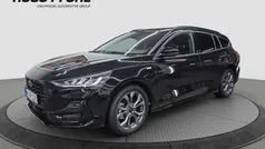 Schwarz Gebraucht 2024 Ford Focus ST-Line Kombi | 23.490 € (Guter Preis)