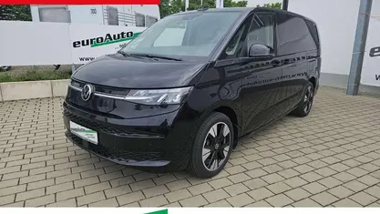 Deep black perleffect Neu 2025 VW Multivan Life Van | 59.135 € (Fairer Preis)