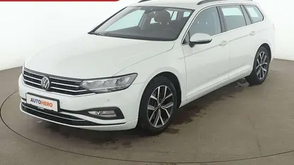 Gebraucht VW Passat Business 150 PS (110 kW) 2021 Weiß Kombi