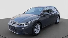 Uranograu Gebraucht 2023 VW Golf VIII Life | 22.040 € (Superpreis)
