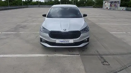 Gebraucht 2025 Skoda Fabia Monte Carlo Kleinwagen | 23.600 € (Fairer Preis)