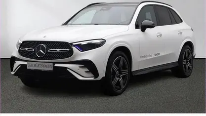 Unilack polarweiß Gebraucht 2025 Mercedes GLC220 AMG SUV | 57.690 € (Fairer Preis)