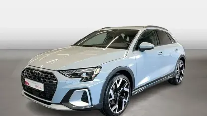 Gebraucht Audi A3 Ambiente 204 PS (150 kW) 2025 Pfeilgrau perleffekt Kombi