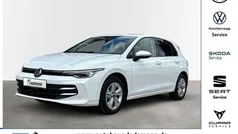 Gebraucht 2024 VW Golf VIII Life Limousine | 26.678 € (Fairer Preis)