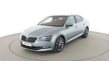 Usata Skoda Superb LAURIN & KLEMENT 220 CV (161 kW) 2015 Grigio Berlina