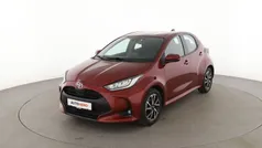 Rot Gebraucht 2020 Toyota Yaris Club Limousine | 15.130 € (Fairer Preis)