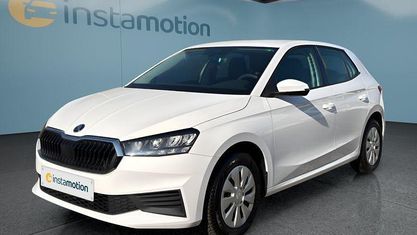 Gebraucht Skoda Fabia 65 PS (47 kW) 2022 Weiß Kleinwagen