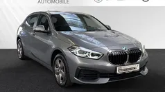 Skyscraper grau metallic Gebraucht 2022 BMW 118 Advantage Kleinwagen | 22.780 € (Guter Preis)