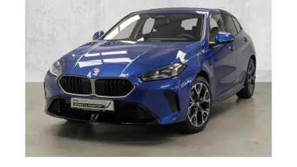 Gebraucht BMW 120 M Sport 170 PS (125 kW) 2025 Portimao blau Kleinwagen