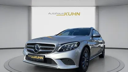 Gebraucht Mercedes C180 Avantgarde 156 PS (114 kW) 2020 Kombi