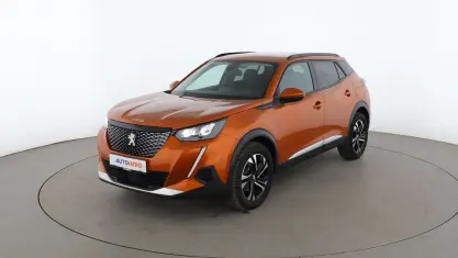 Gebraucht Peugeot 2008 Allure 131 PS (96 kW) 2021 Orange SUV