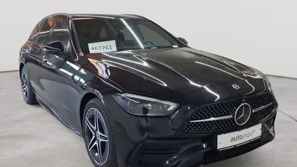 Gebraucht Mercedes C300e AMG line 204 PS (150 kW) 2023 Obsidianschwarz metallic Kombi
