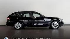 Schwarz Gebraucht 2022 BMW 318 Sport Line Kombi | 22.650 € (Fairer Preis)