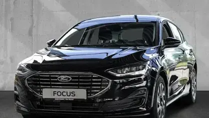 Neu Ford Focus Titanium 155 PS (114 kW) 2026 Agate black metallic Limousine
