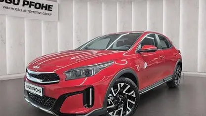 Infrarot (rot metallic) Gebraucht 2025 Kia XCeed Spirit SUV | 26.890 € (Fairer Preis)