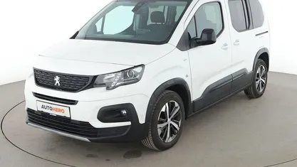 Gebraucht Peugeot Rifter GT 131 PS (96 kW) 2021 Weiß Van / Kleinbus