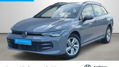 Gebraucht VW Golf VIII 116 PS (85 kW) 2025 Mondsteingrau Kombi