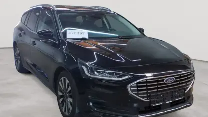 Gebraucht Ford Focus Titanium X 115 PS (84 kW) 2023 Agate black metallic Kombi